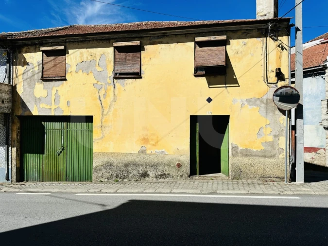 Prédio para Venda em Peso e Vales do Rio Foto 1