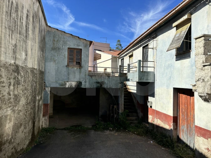 Prédio para Venda em Peso e Vales do Rio Foto 7