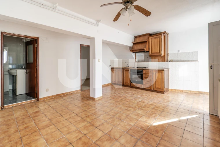 Moradia T2 para Venda em Barco e Coutada Foto 3