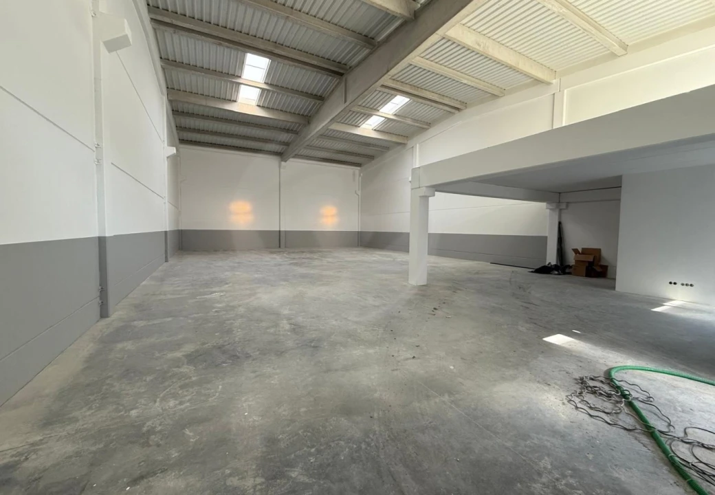 Armazém para Arrendamento em Aver-O-Mar, Amorim e Terroso Foto 7