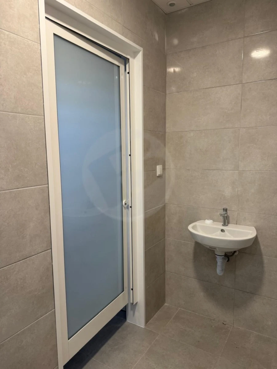 Armazém para Arrendamento em Aver-O-Mar, Amorim e Terroso Foto 5