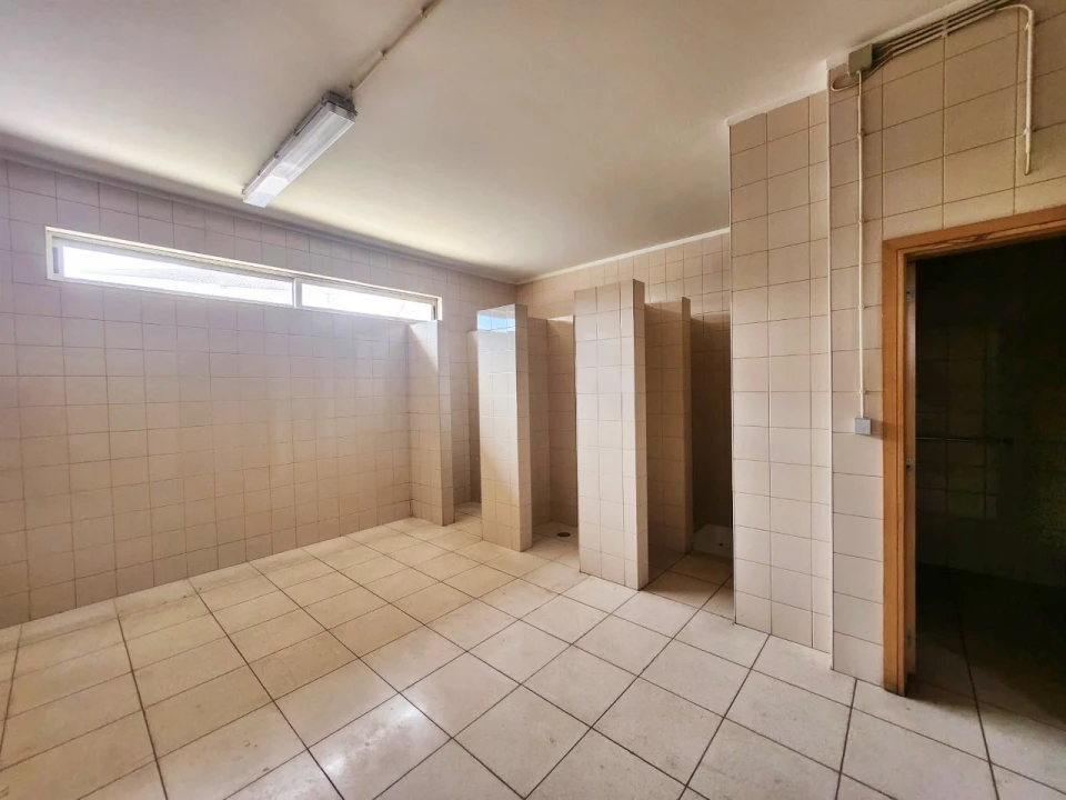 Armazém para Arrendamento em Figueiró (Santiago e Santa Cristina) Foto 12