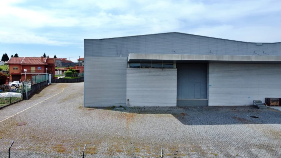 Armazém para Arrendamento em Figueiró (Santiago e Santa Cristina) Foto 16