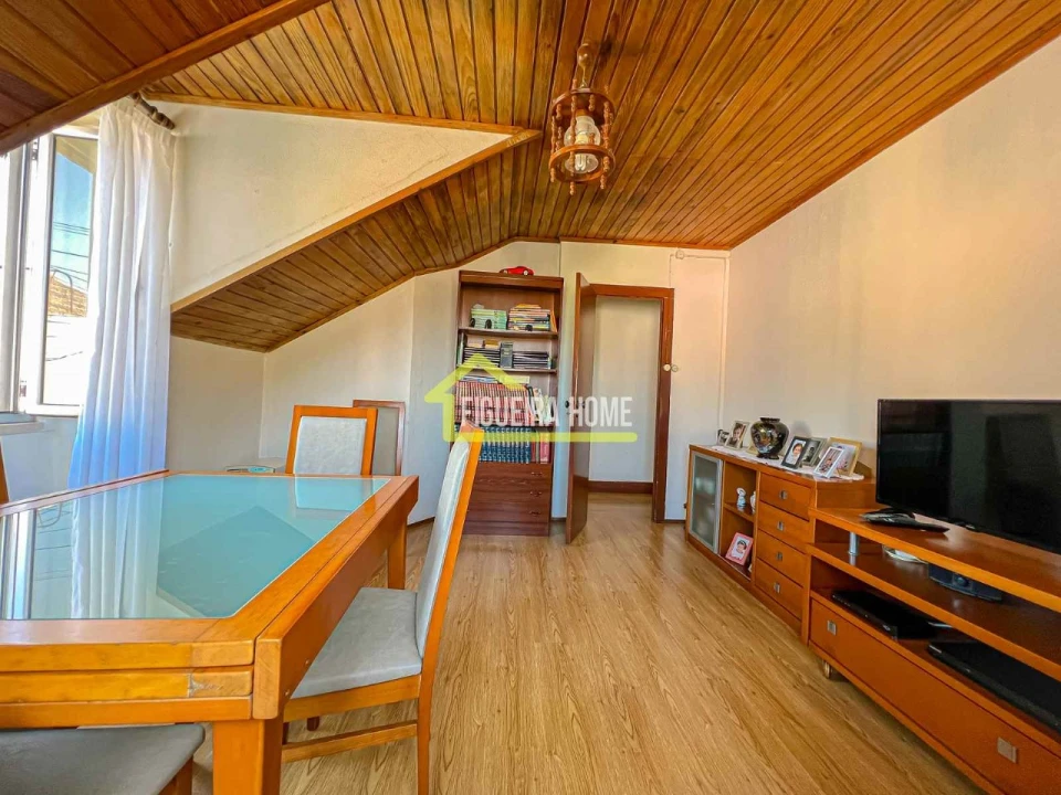 Prédio para Venda em Tavarede Foto 15