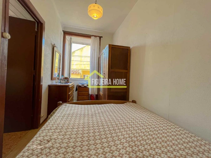 Prédio para Venda em Tavarede Foto 6