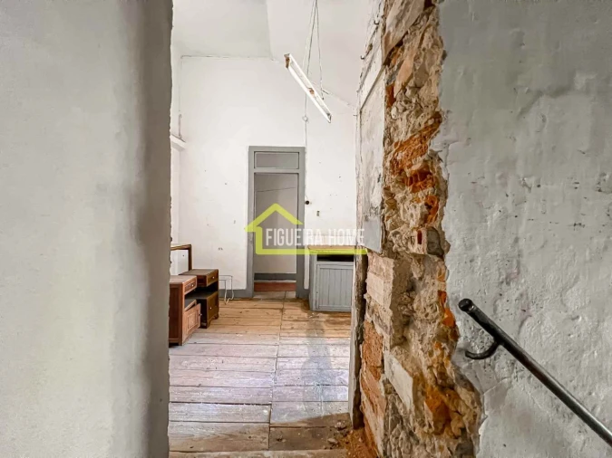 Prédio para Venda em Tavarede Foto 44