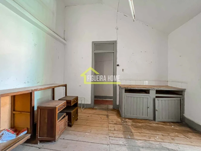 Prédio para Venda em Tavarede Foto 45