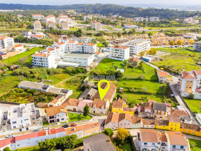 Prédio para Venda em Tavarede Foto 3