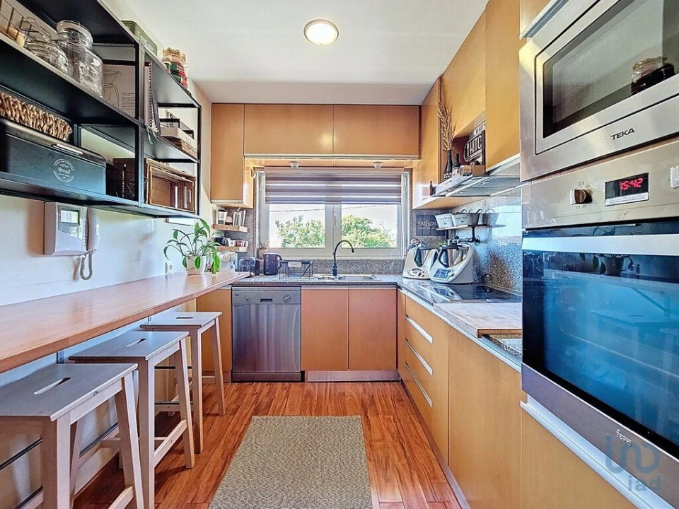 Moradia T4 para Venda em Rio Tinto Foto 4