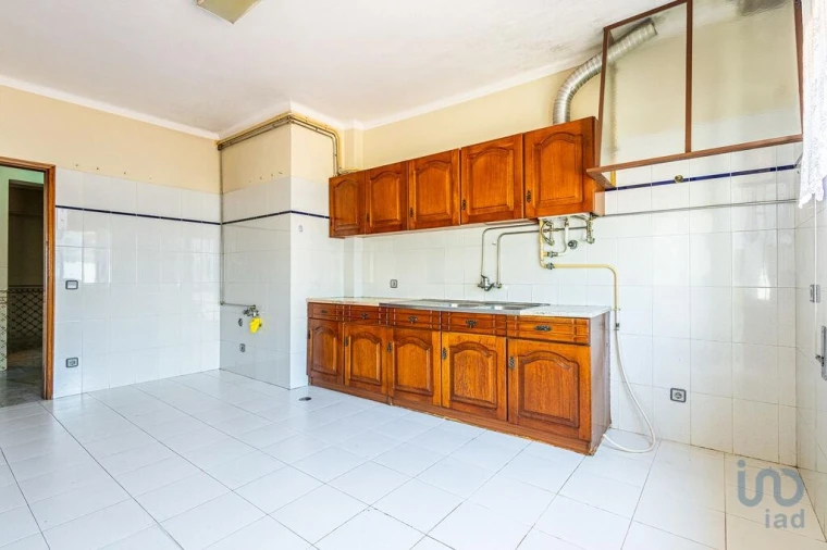 Apartamento T3 para Venda em Rio Maior Foto 6