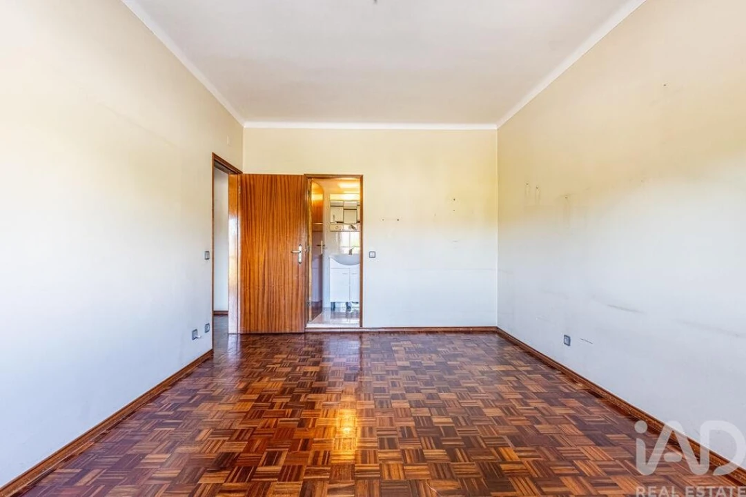 Apartamento T3 para Venda em Rio Maior Foto 18