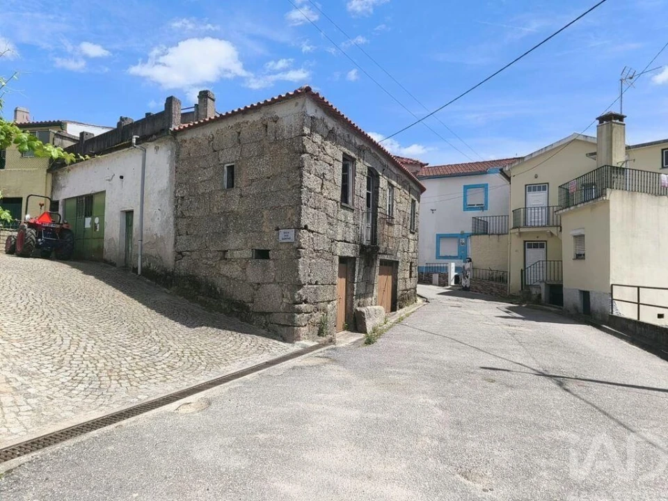 Moradia para Venda em Covas e Vila Nova de Oliveirinha Foto 2