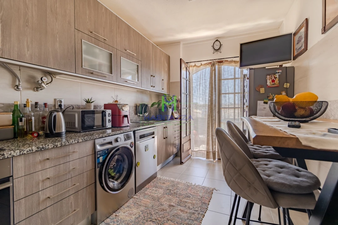 Apartamento T2 para Venda em Lagos (São Sebastião e Santa Maria) Foto 9