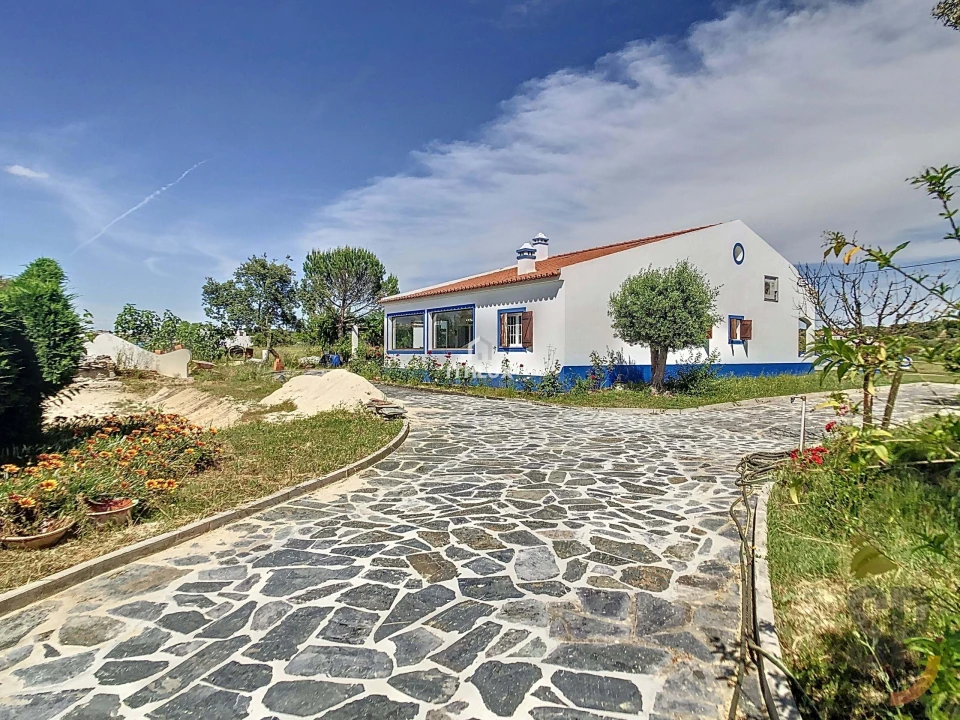 Quinta T4 para Venda em Redondo Foto 6