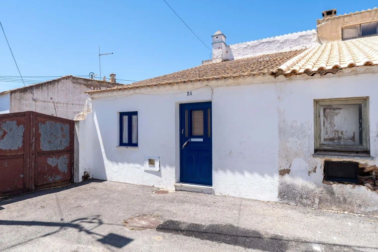 Moradia T2 para Venda em Luz Foto 2