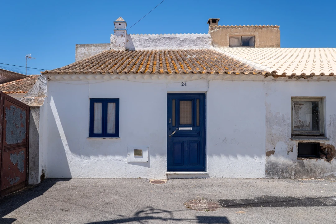 Moradia T2 para Venda em Luz Foto 1