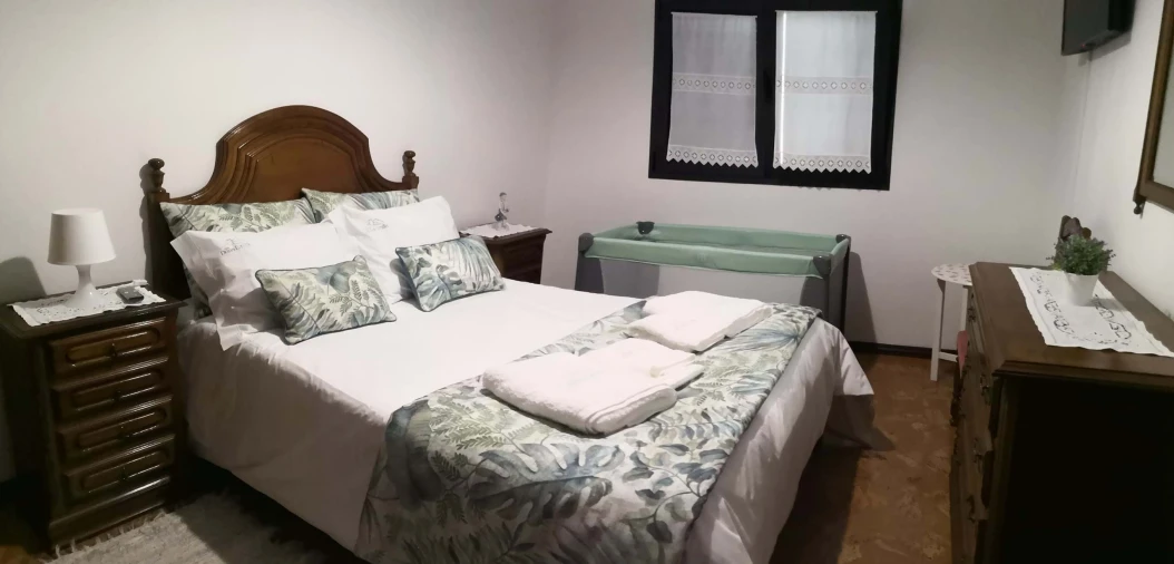 Moradia T5 para Venda em Arnoia Foto 21