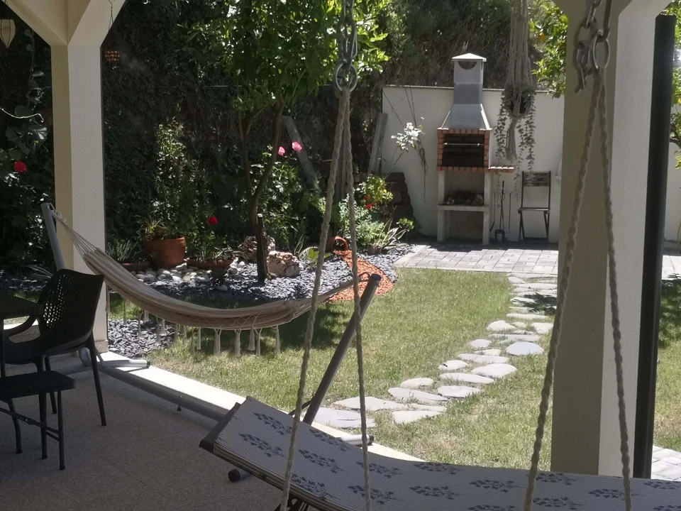 Moradia T5 para Venda em Arnoia Foto 4