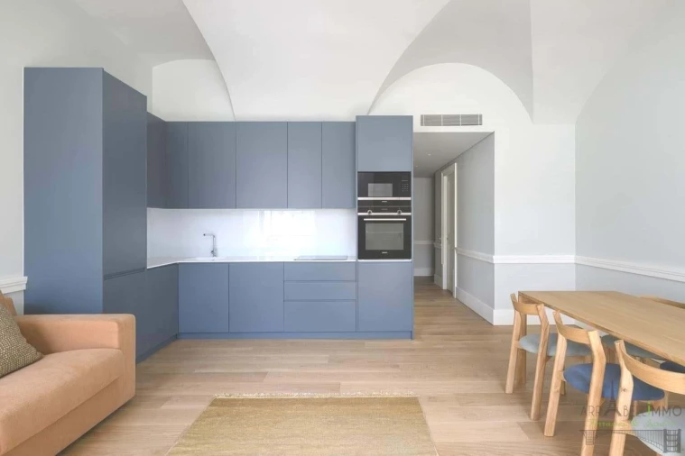 Apartamento T2 para Venda em Santa Maria Maior Foto 3