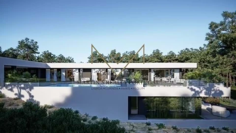 Moradia T6 para Venda em Charneca de Caparica e Sobreda