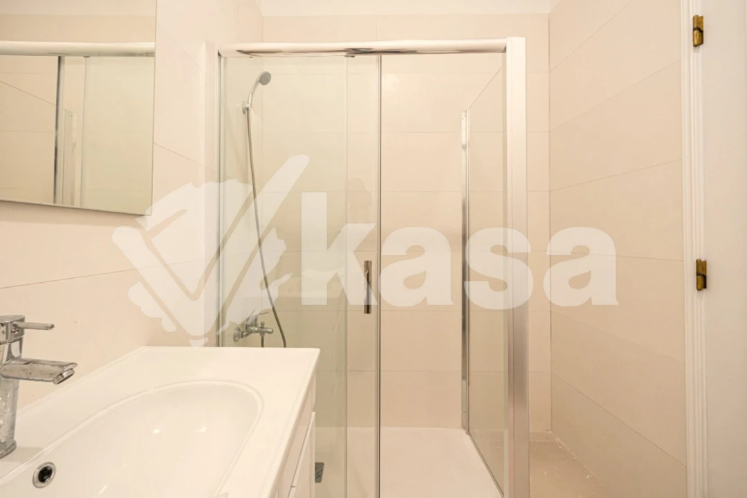 Apartamento T1 para Venda em Alto do Seixalinho, Santo André e Verderena Foto 8