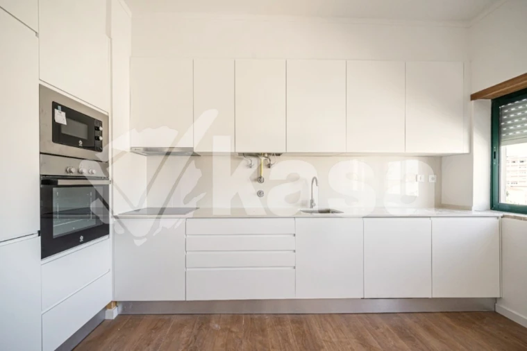 Apartamento T1 para Venda em Alto do Seixalinho, Santo André e Verderena Foto 2