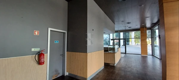 Negócio para Venda em Parque das Nações