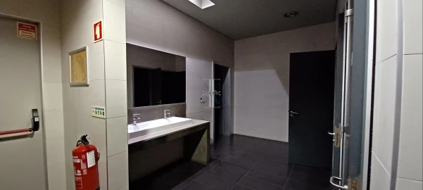 Negócio para Venda em Parque das Nações