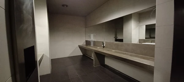 Negócio para Venda em Parque das Nações