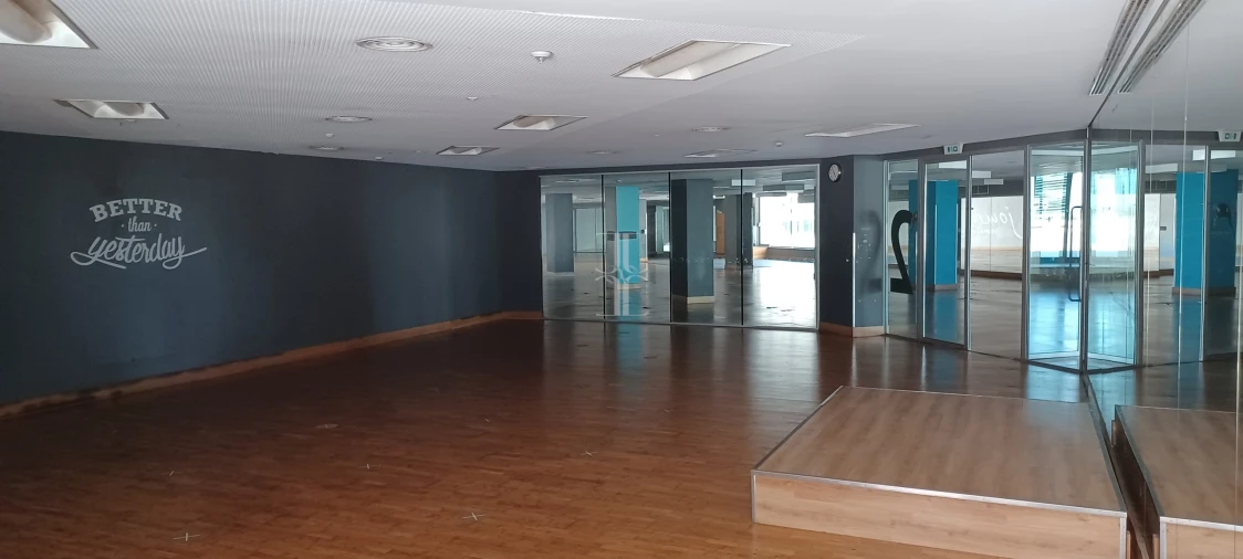 Negócio para Venda em Parque das Nações Foto 39