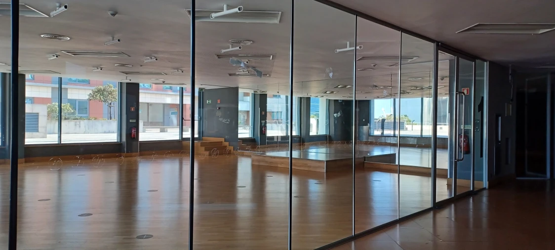 Negócio para Venda em Parque das Nações Foto 33