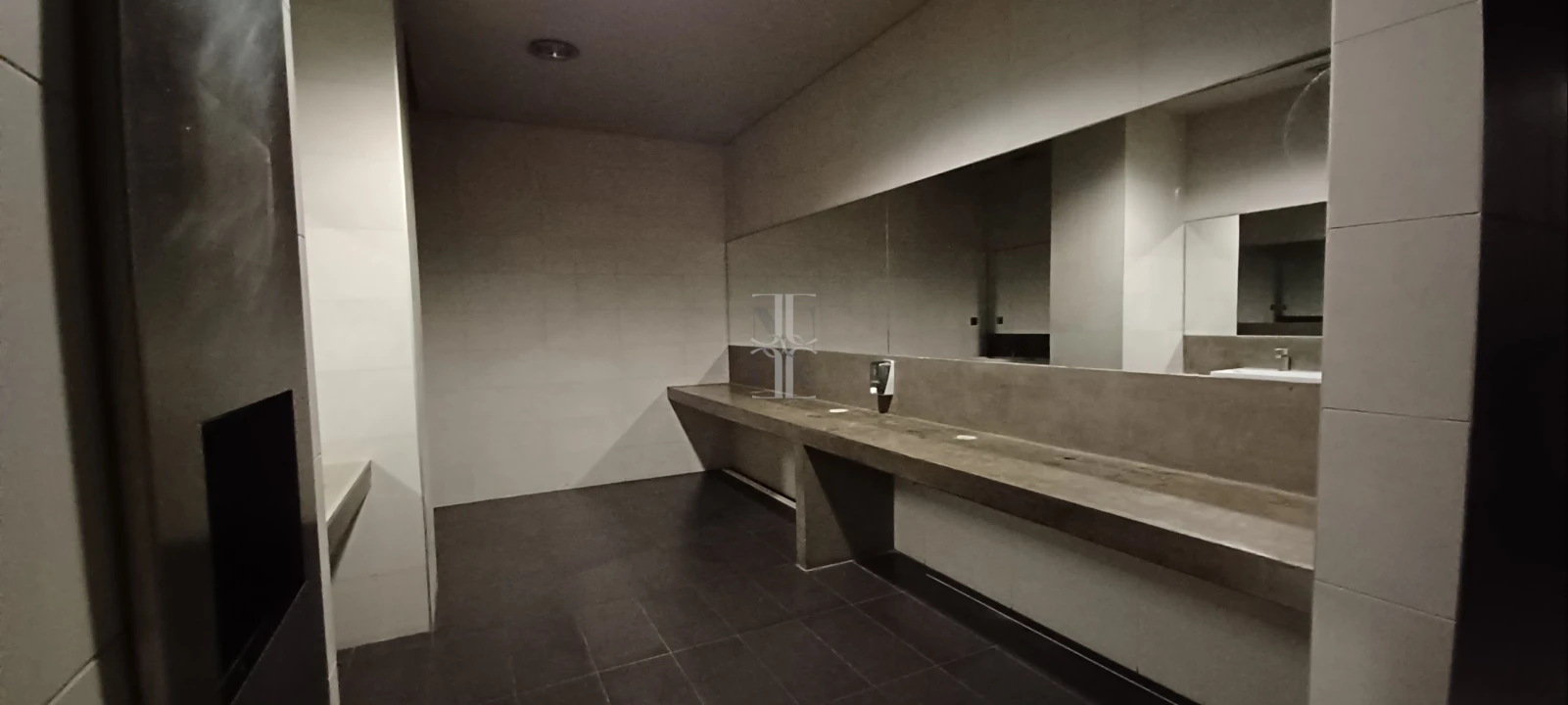 Negócio para Venda em Parque das Nações Foto 21