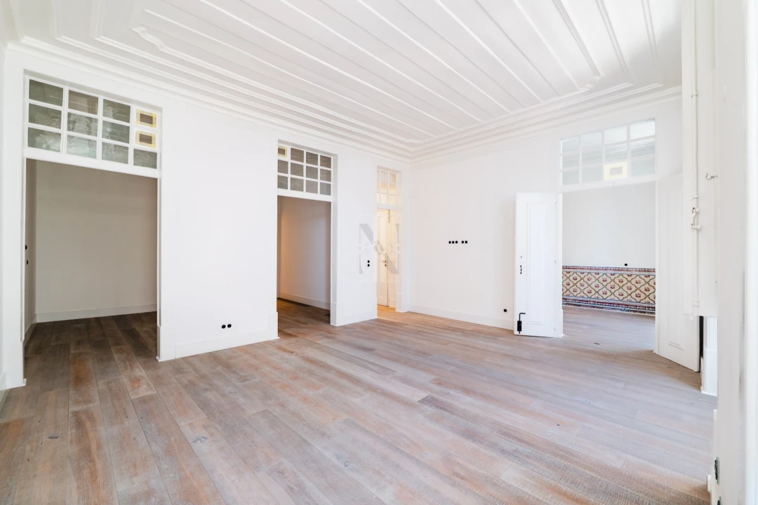 Apartamento T2 para Venda em Santa Maria Maior Foto 6