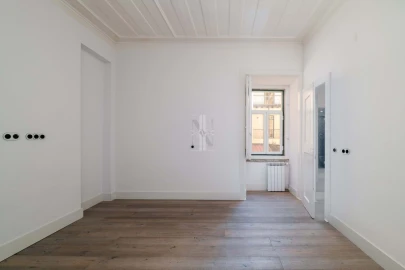 Apartamento T2 para Venda em Santa Maria Maior