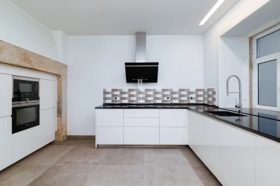 Apartamento T2 para Venda em Santa Maria Maior