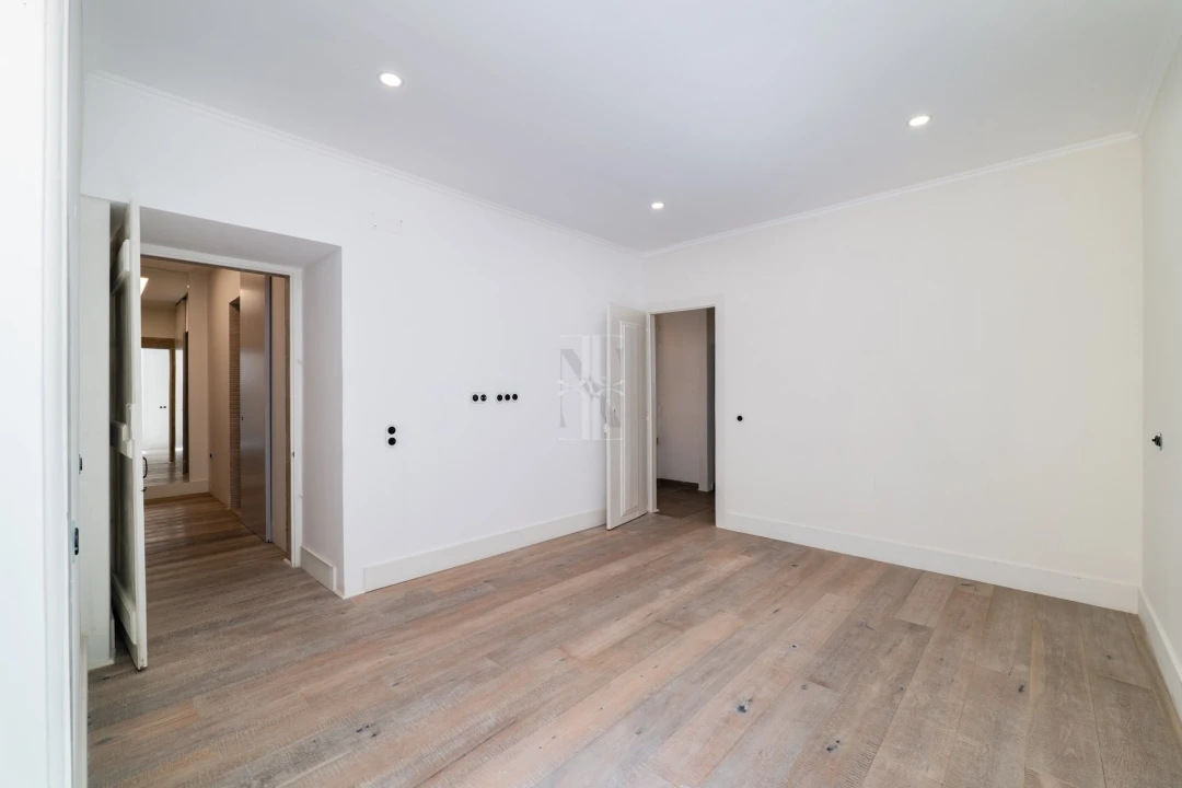 Apartamento T2 para Venda em Santa Maria Maior Foto 27