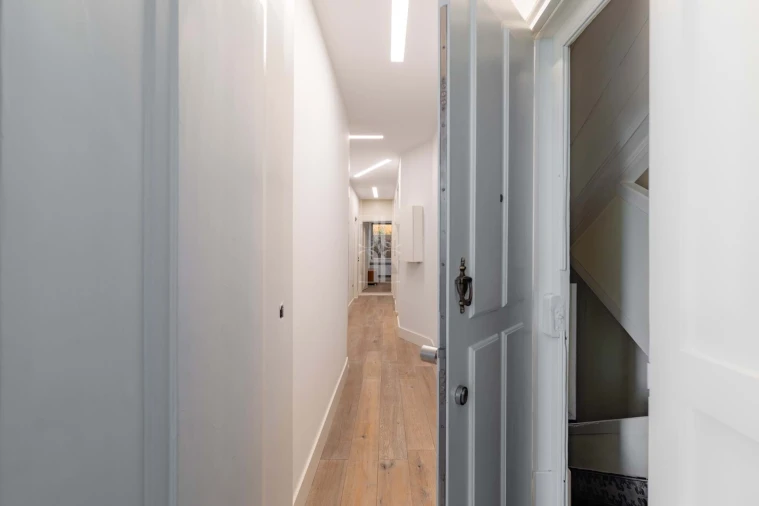 Apartamento T2 para Venda em Santa Maria Maior Foto 12