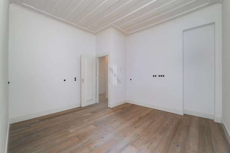 Apartamento T2 para Venda em Santa Maria Maior Foto 16