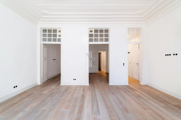 Apartamento T2 para Venda em Santa Maria Maior Foto 4