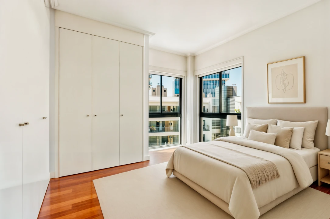 Apartamento T4 para Venda em Parque das Nações Foto 21