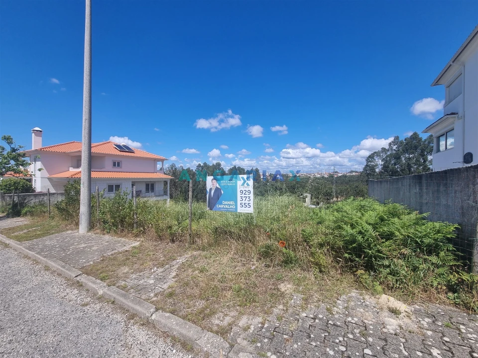 Terreno para Venda em Leiria, Pousos, Barreira e Cortes Foto 1