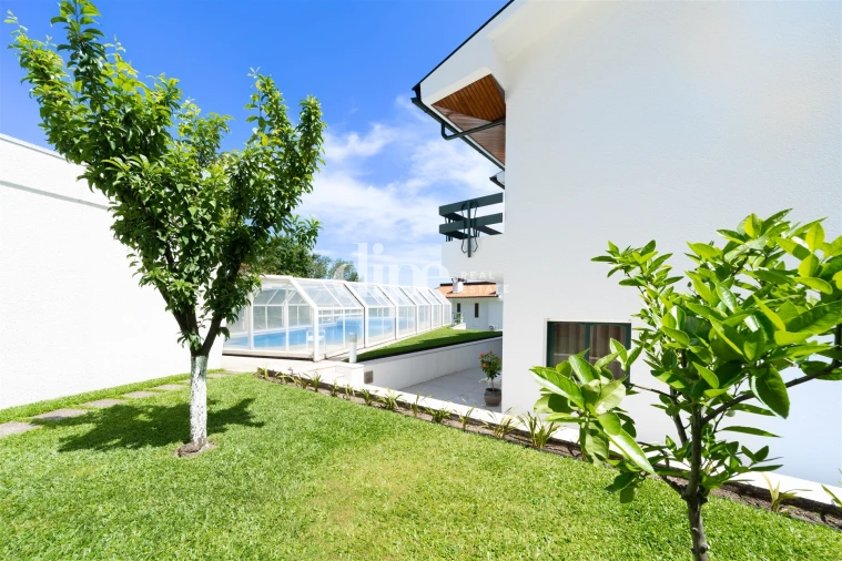 Moradia T5 para Venda em Fafe Foto 19