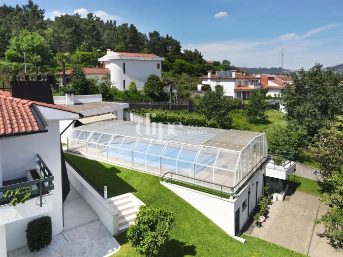 Moradia T5 para Venda em Fafe Foto 6