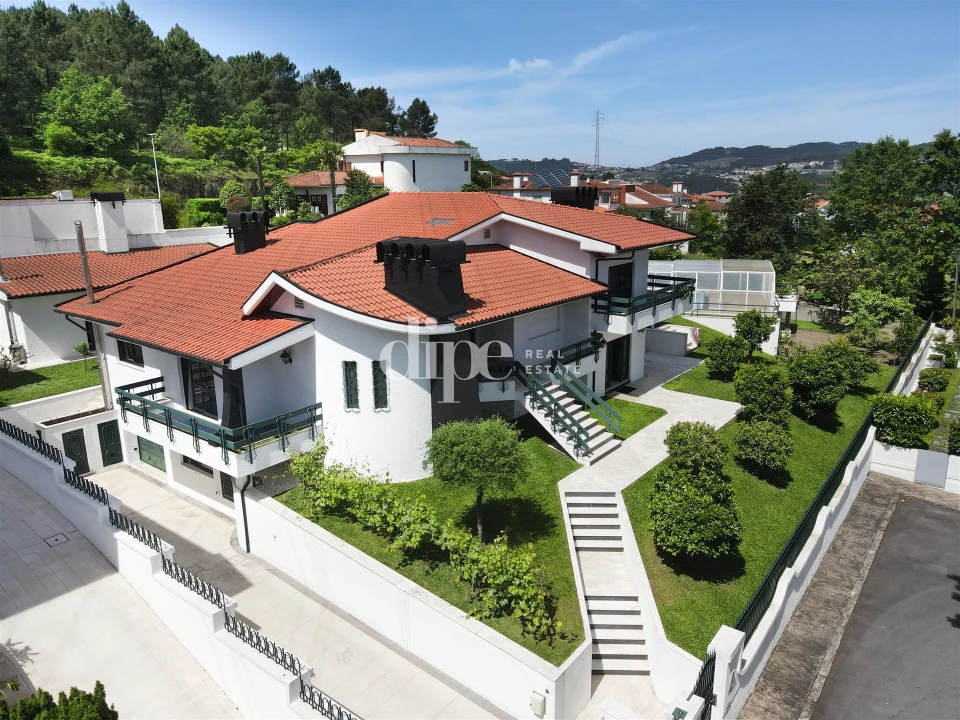 Moradia T5 para Venda em Fafe Foto 5