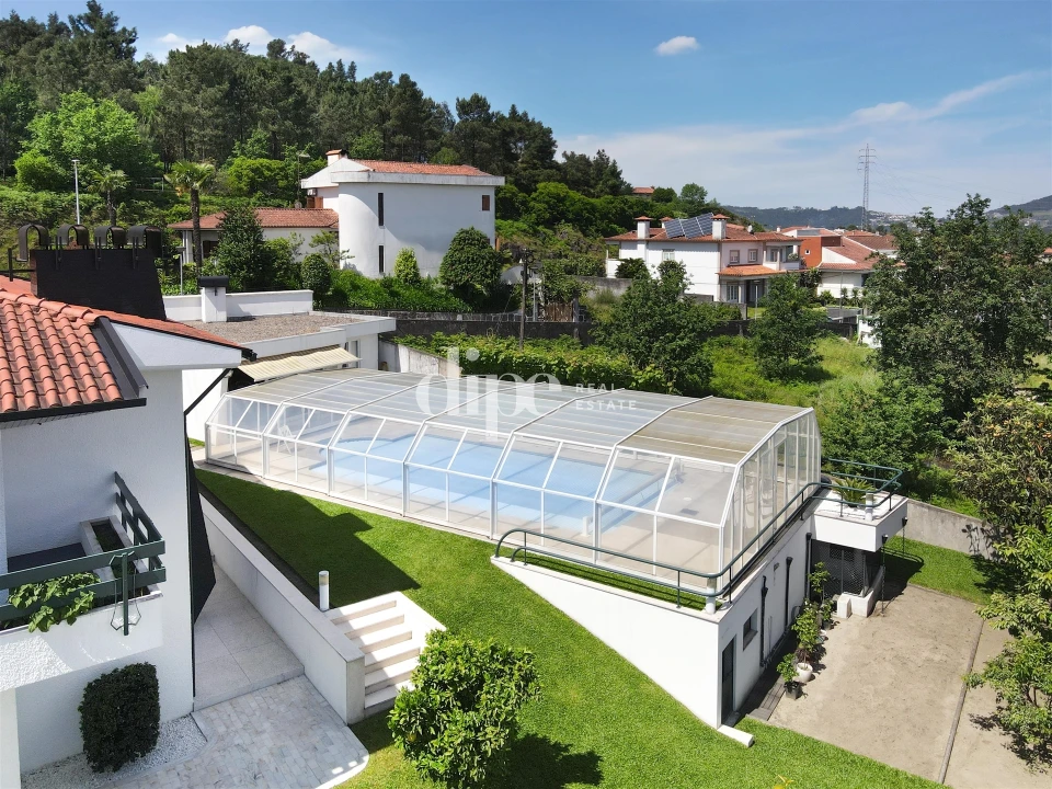 Moradia T5 para Venda em Fafe Foto 6