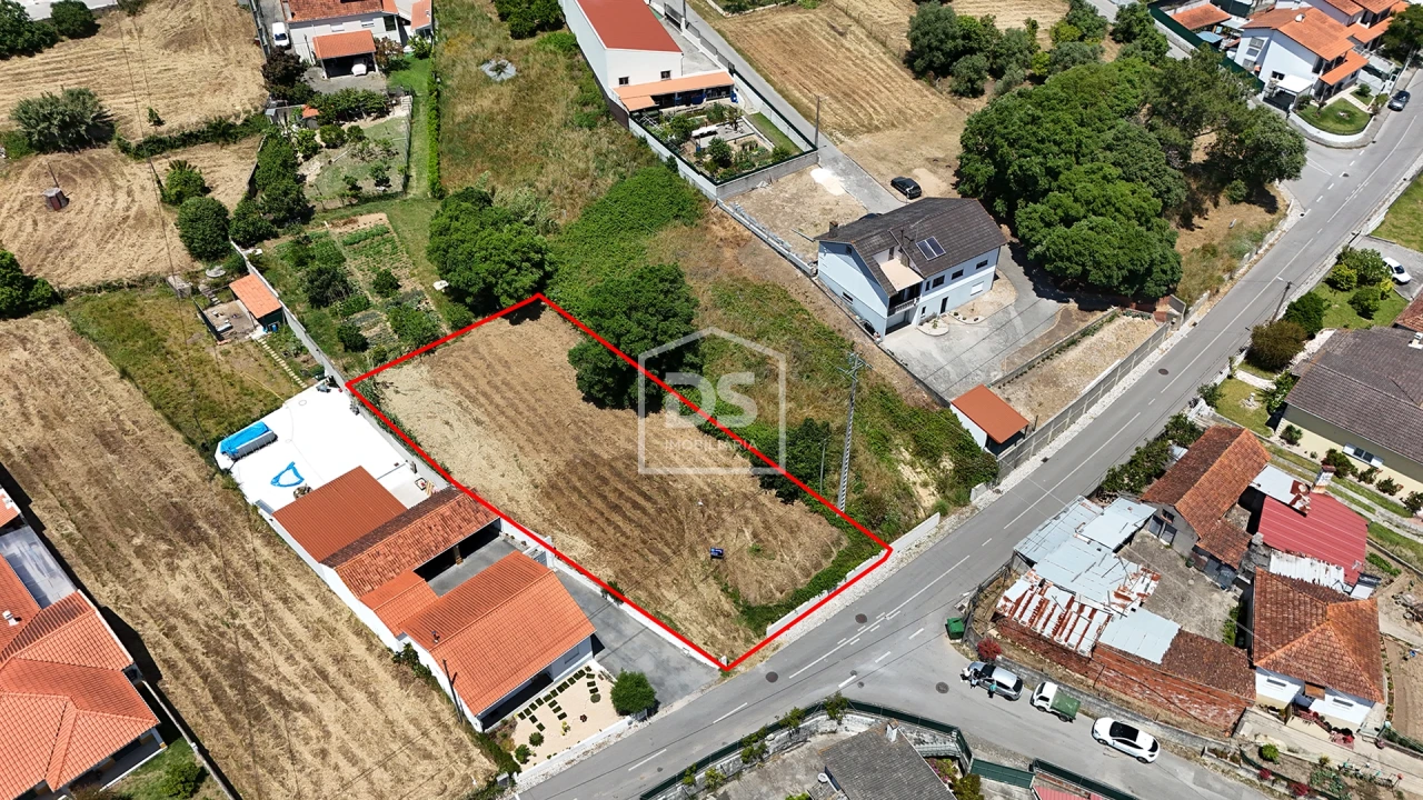 Terreno para Venda em Leiria, Pousos, Barreira e Cortes Foto 1