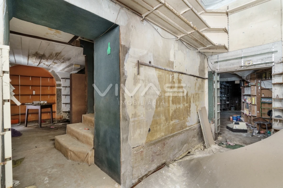 Prédio para Venda em Braga (São José de São Lázaro e São João do Souto) Foto 9