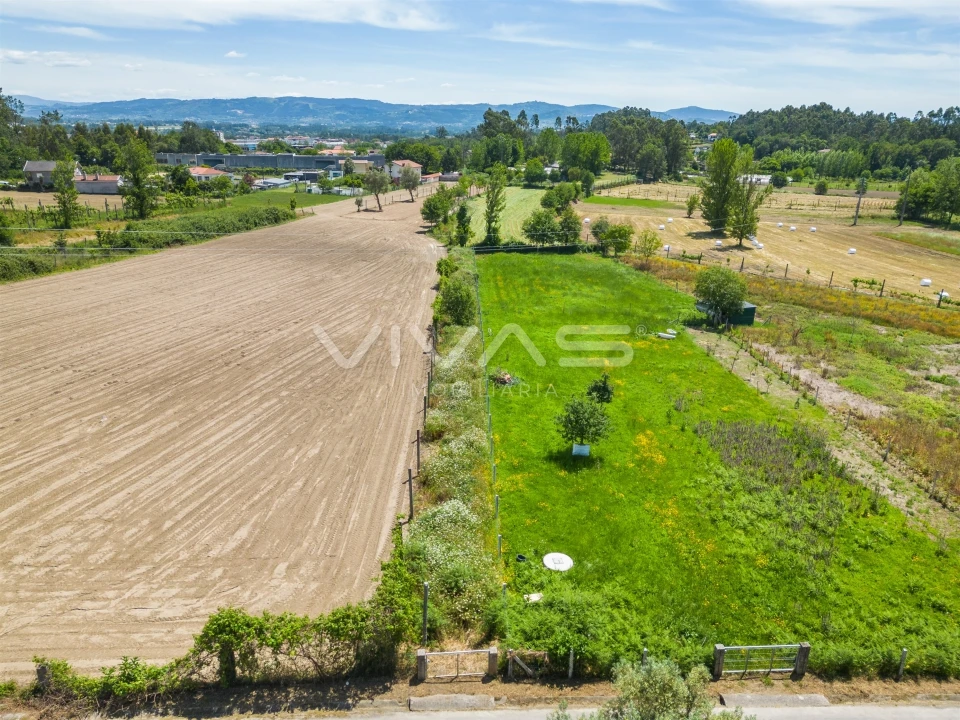 Terreno para Venda em Vila Verde e Barbudo Foto 12