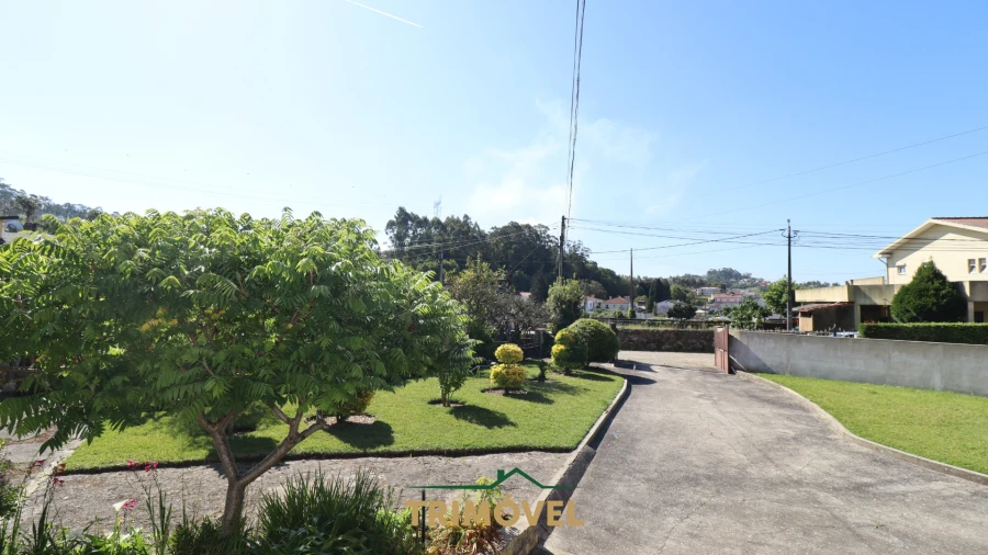 Moradia T5 para Venda em Vila de Cucujães Foto 28