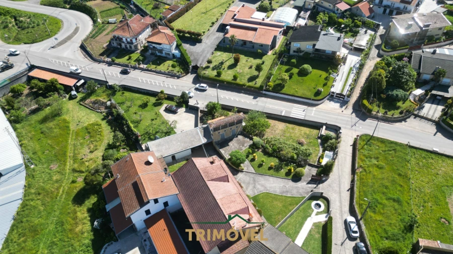 Moradia T5 para Venda em Vila de Cucujães Foto 31